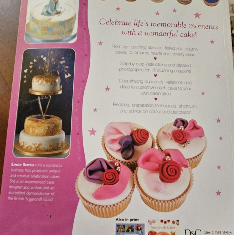 Cake Pops Cookbook - Colorful Baking Guide - Picture 7 of 14